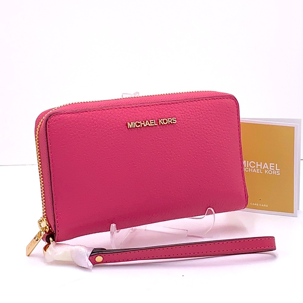MICHAEL KORS LARGE FLAT MULTIFUNCTIONAL PHONE CASE ELECTRIC PINK COLOR - Picture 1 of 12
